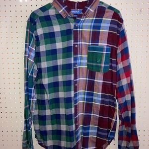Nautica Blue Sail Men’s Medium Madras Plaid style Flannel Shirt